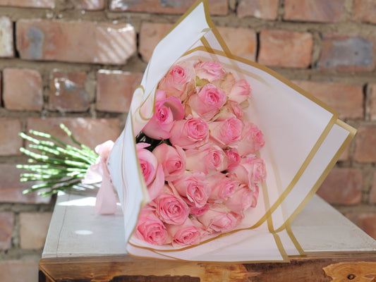 20 Light Pink Roses