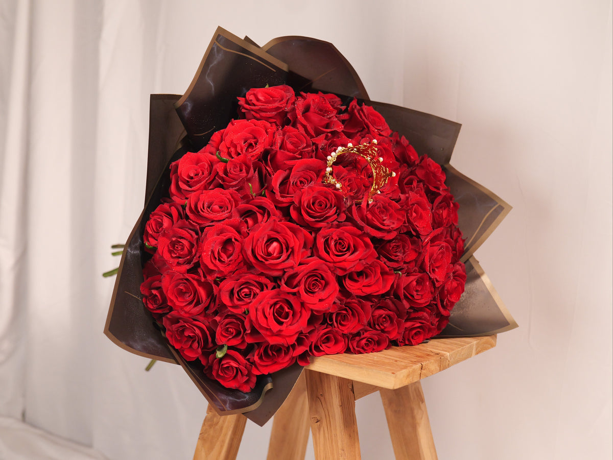 50 Red Roses