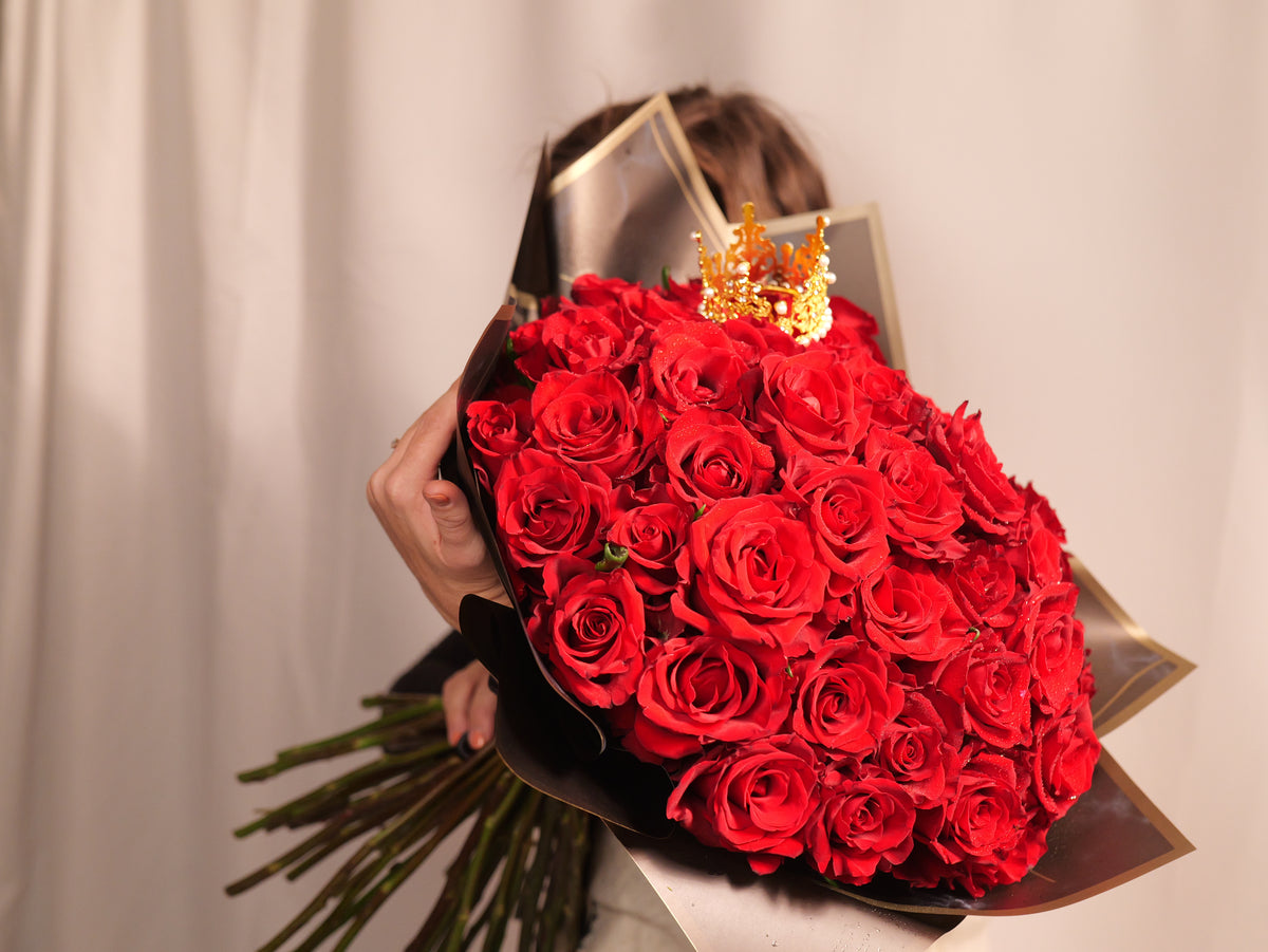 50 Red Roses