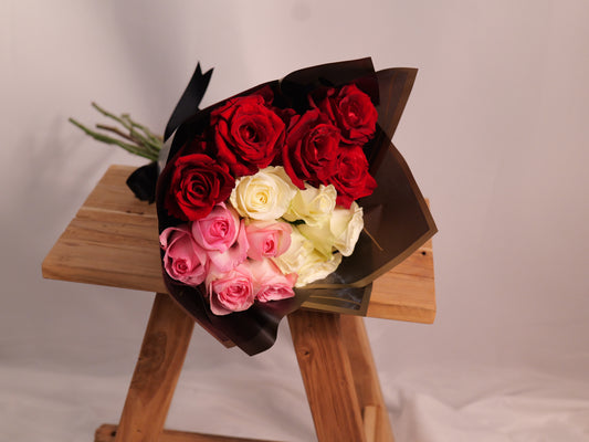 10 Red, 10 Pink & 10 White Roses