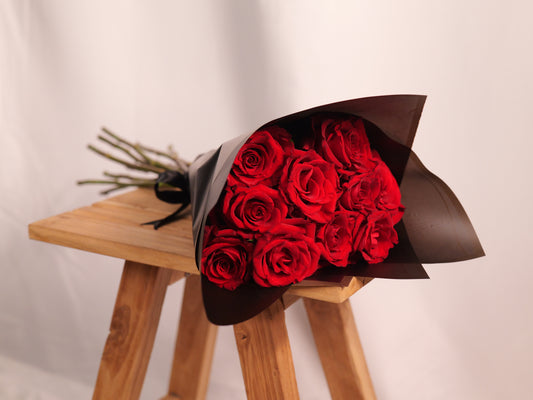 10 Red Roses