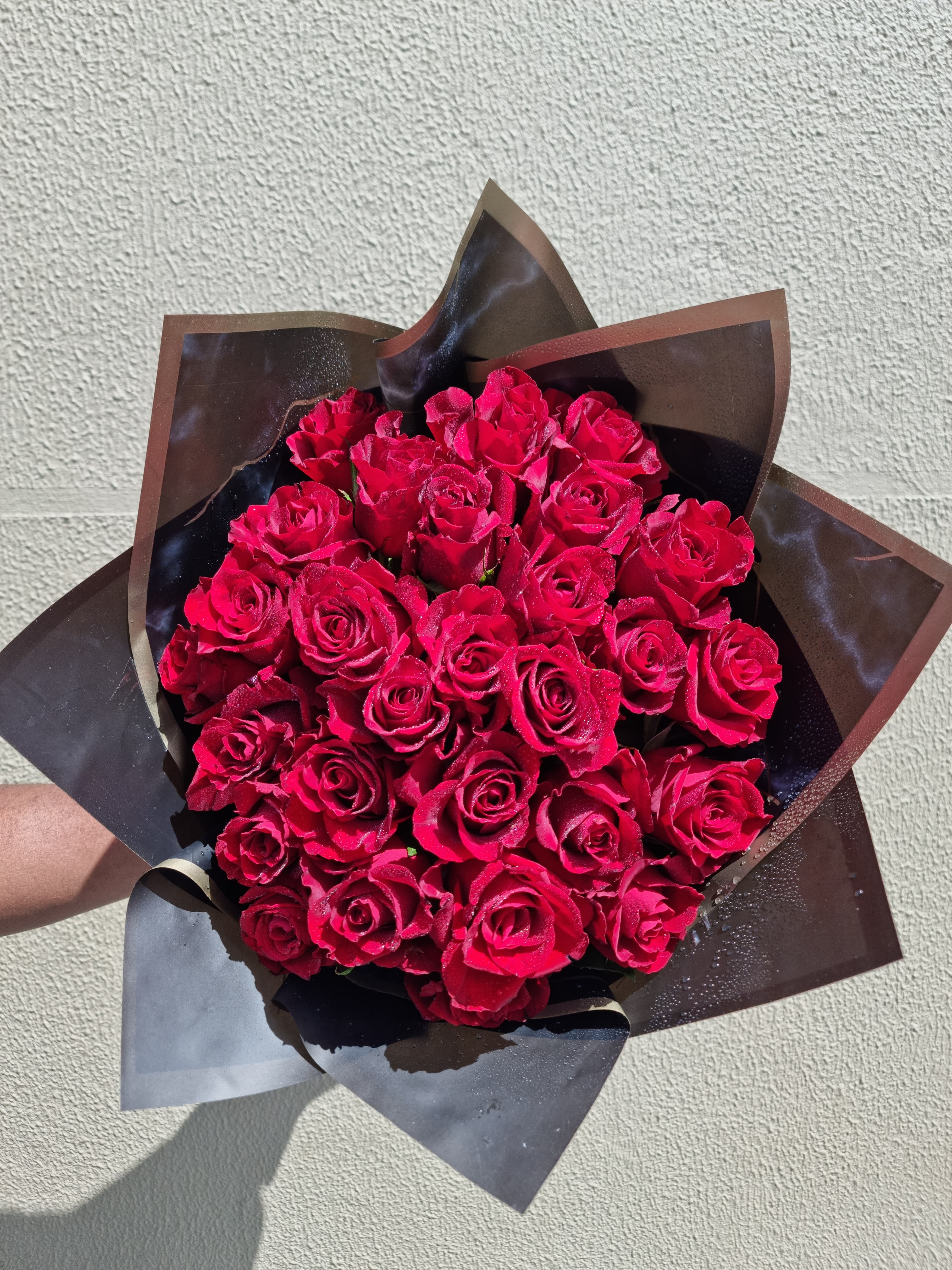 25 Red Roses Only – Floral Expressions by Madelein